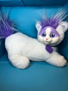 Just Play - Kitty Surprise (Mother Only, No Babies) - 2016